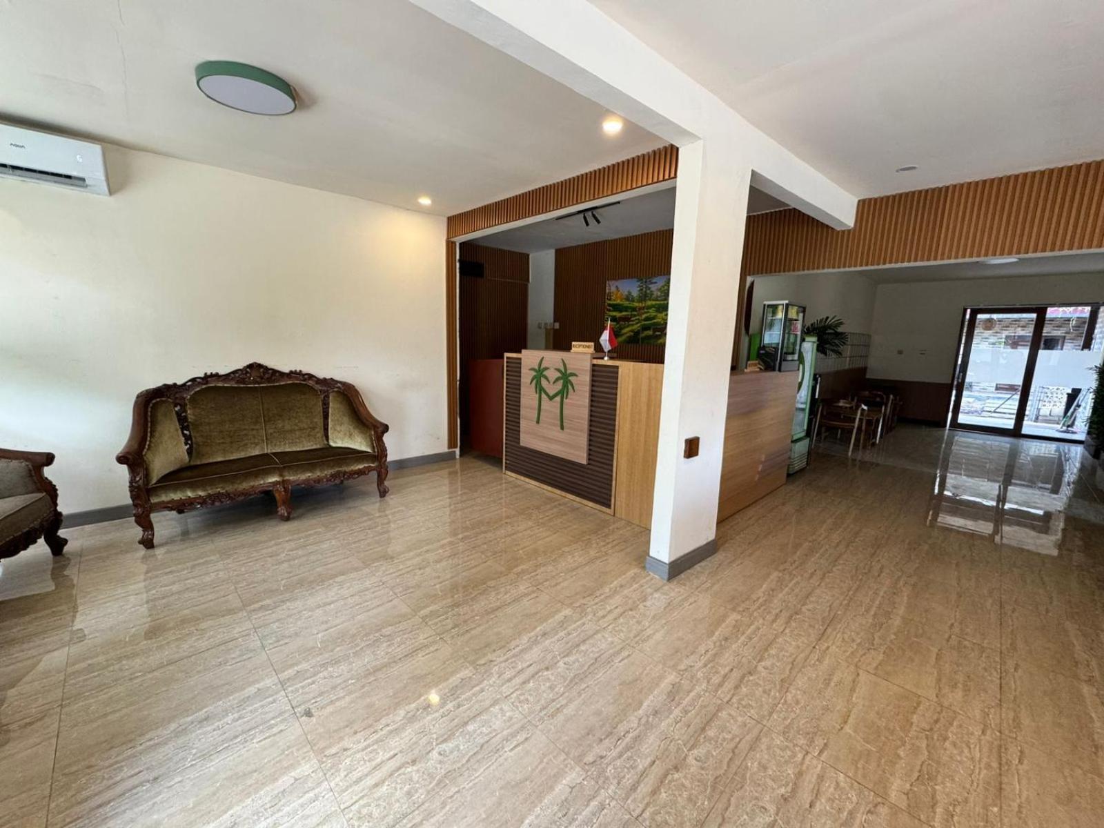 Wisma Madagaskar Palangka Raya Exterior foto