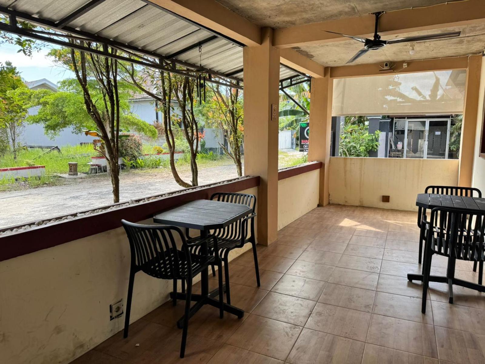 Wisma Madagaskar Palangka Raya Exterior foto